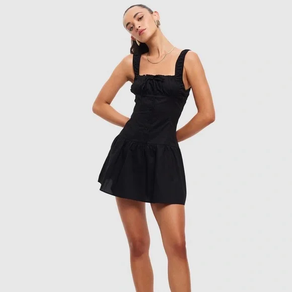 Lioness- Heart Shape Mini Dress | ONYX B15 - Picture 3 of 8